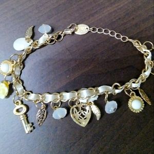 Charm bracelet